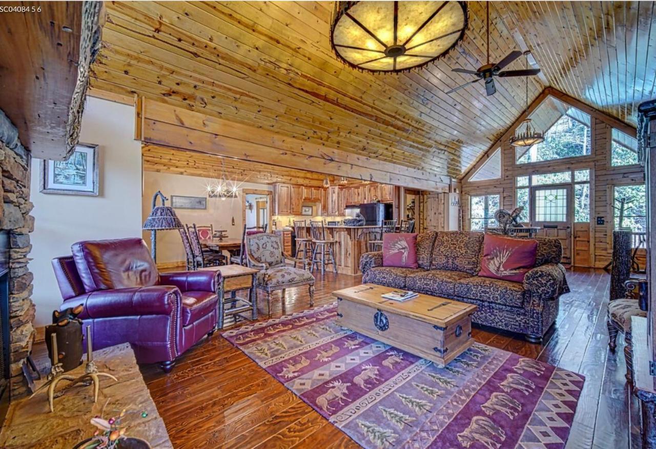 Cozy Creekfront Family Cabin-Pet Friendly -Gamerm-Hot Tub Hiawassee Zewnętrze zdjęcie