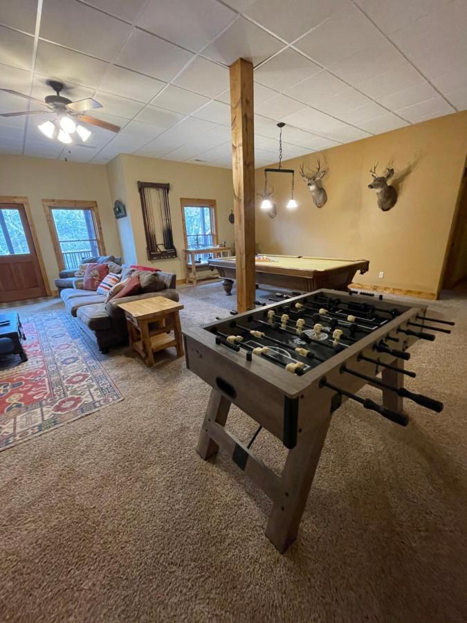 Cozy Creekfront Family Cabin-Pet Friendly -Gamerm-Hot Tub Hiawassee Zewnętrze zdjęcie