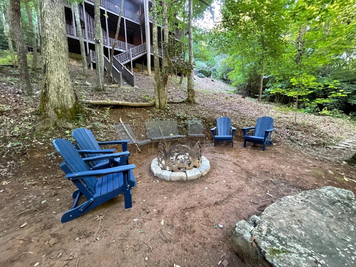 Cozy Creekfront Family Cabin-Pet Friendly -Gamerm-Hot Tub Hiawassee Zewnętrze zdjęcie